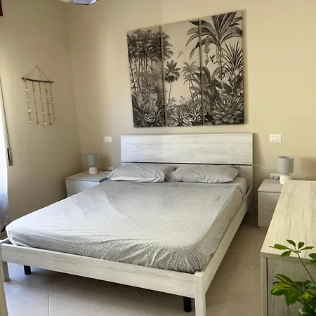 公寓 Fiocco's Home, Two-room In The Center Of Quartu 夸尔图-圣埃莱娜